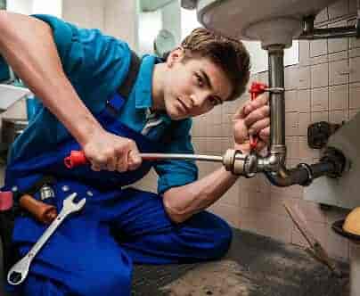 We are offering Expert Plumbing Services - B体育 APP