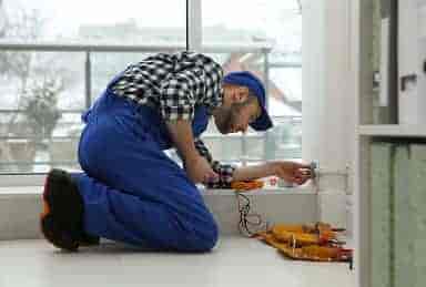 We are offering Expert and Professional Renovation - B体育 APP
